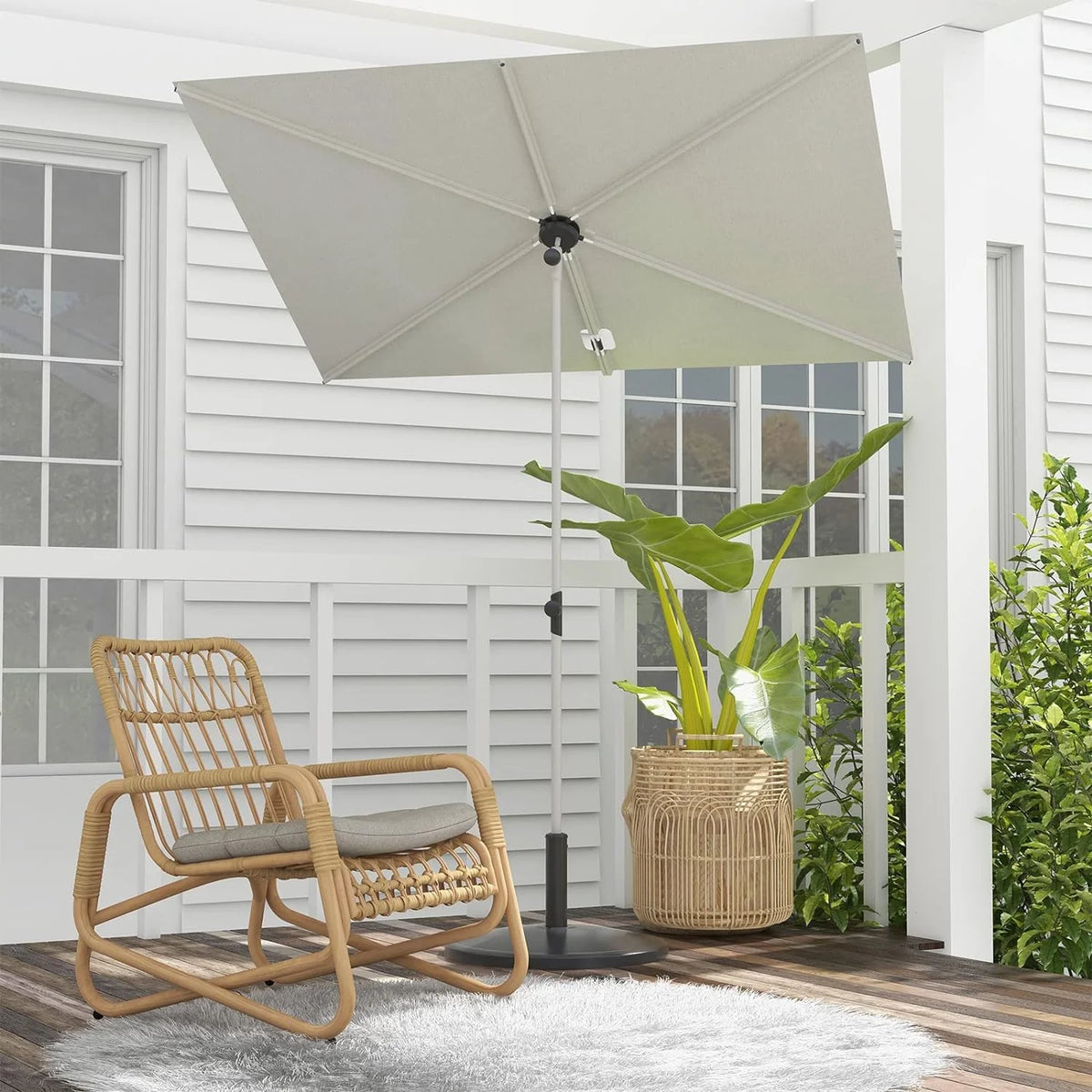 9-Ft Aluminum Patio Umbrella with Tilt & Crank M8595