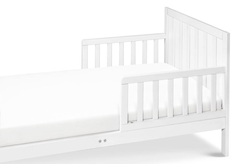White Toddler Bed A31393