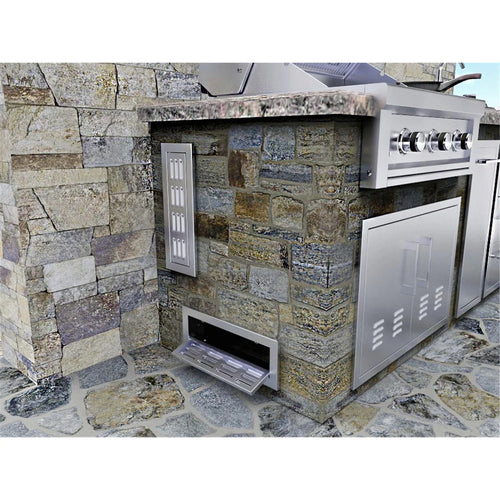 18-inch Vented Panel Door with Concealed Pressure Hinge O4613