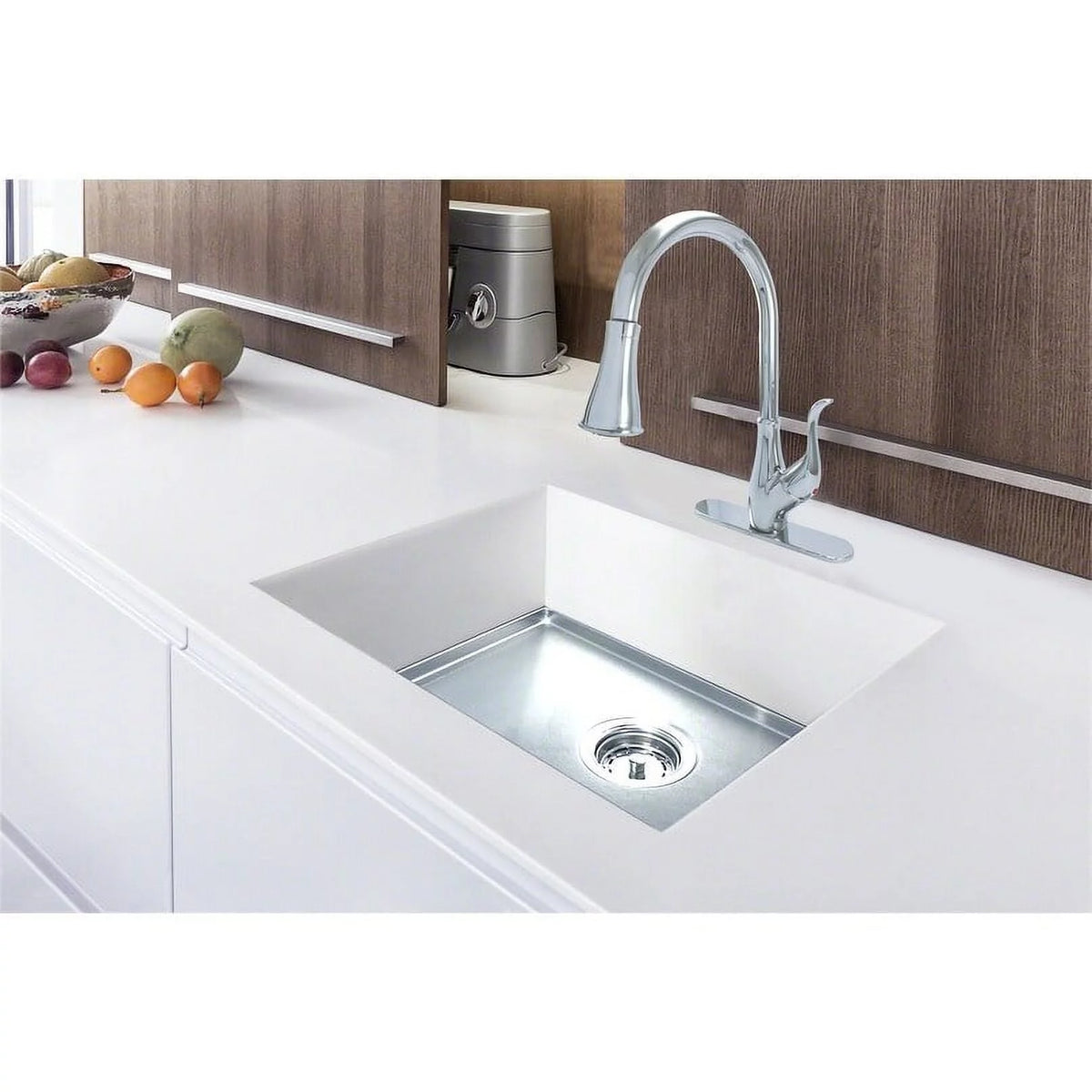 Single Handle Kitchen Sink Faucet with Pull Down Sprayer Chrome A730207