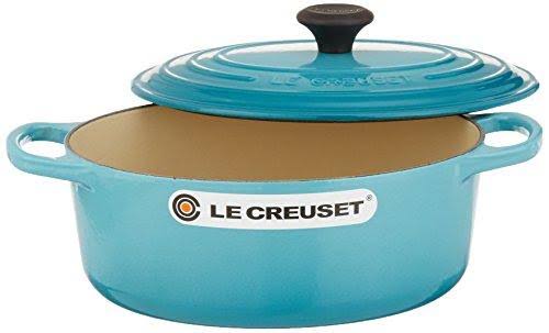 2.75-Quart Cast Iron Oval Dutch Oven C523