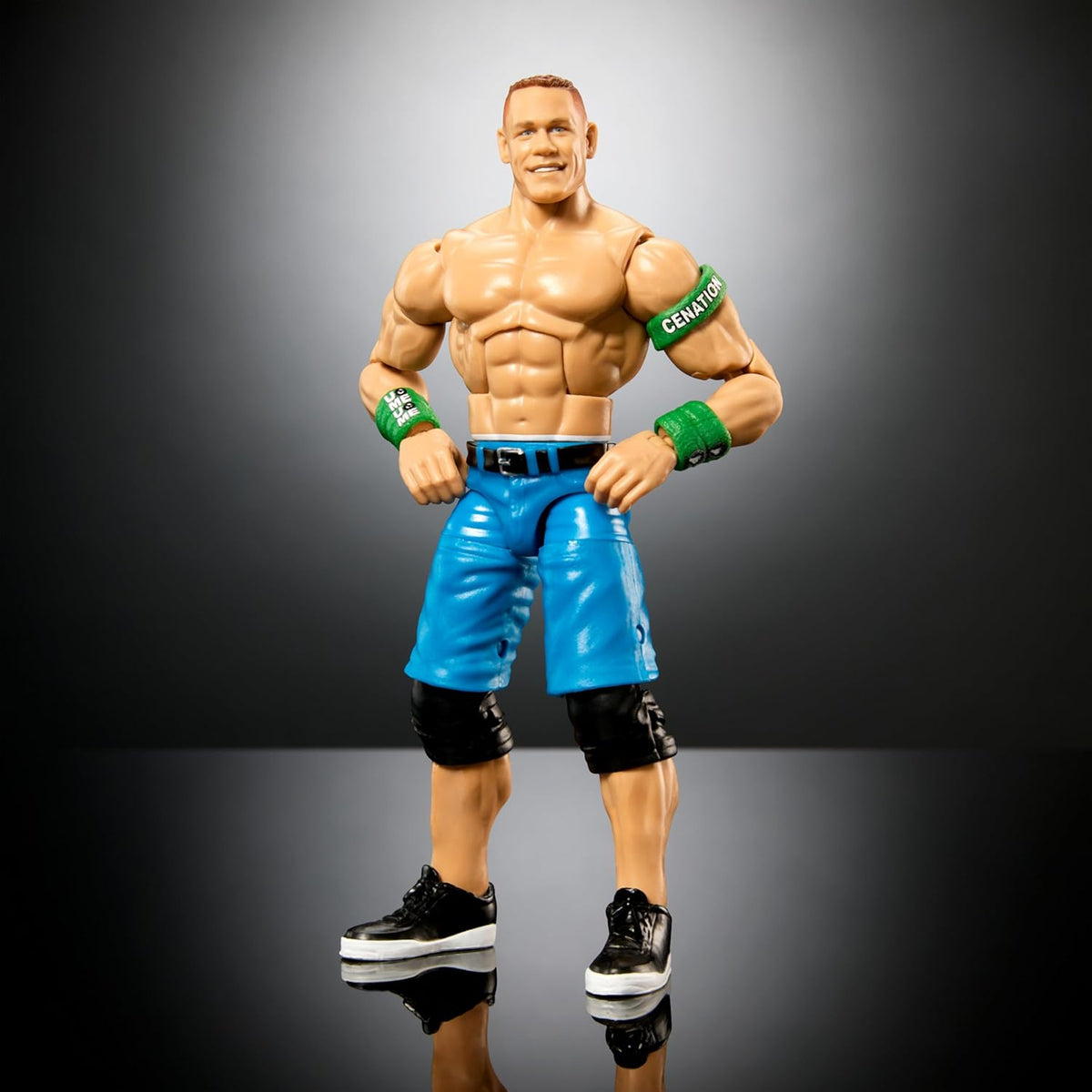 WWE Elite Collection Action Figure with Accessory & Build-A-Figure Parts O370030