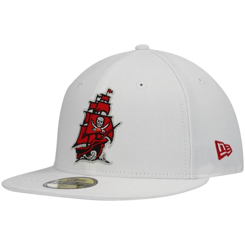 White Fitted Hat K195
