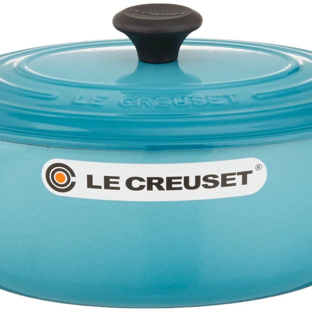 2.75-Quart Cast Iron Oval Dutch Oven C523