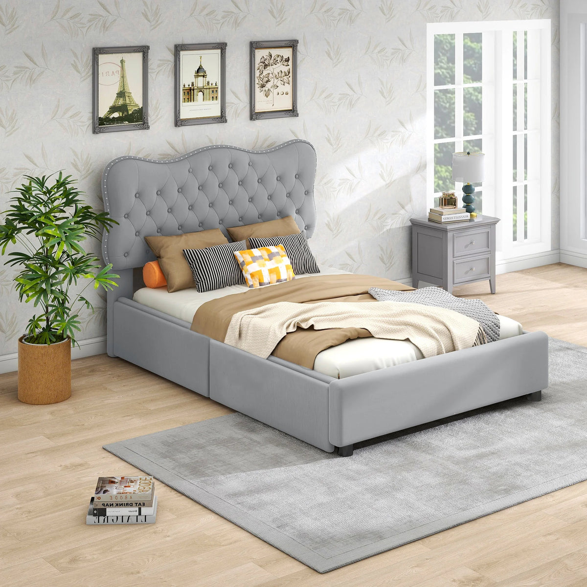 White Upholstered Queen Bed with 4 Drawers E839139